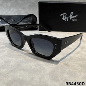 RB4430D